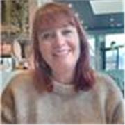 Désireuse de devenir professeure de français langues étrangères 