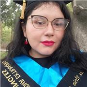 Profesora de inglés, egresada de la Escuela de educación superior Marcos Durán Martel