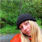 Studentessa universitaria offre lezioni