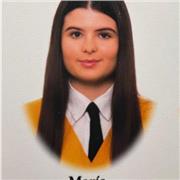 Cercana, responsable, paciente, creativa, empática, adaptable, organizada, comprometida.