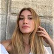 Studentessa di Digital Marketing Diplomata in Graphic Design