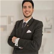 Profesor de Inglés, Francés, Lenguaje, Literatura e Historia imparte clases a niños, adolescentes y adultos de todas las edades