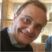 Con un esperienza ventennale sia nelle scuole superiori che all'università ho aiutato tantissime persone a risolvere difficoltà in svariati ambiti della matematica
