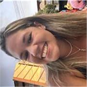 Soy una persona empatica, de buen humor, alineada ayudar a los niños a disfrutar de los dibujos o actividades diarias