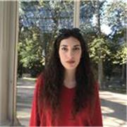 Studentessa universitaria di giurisprudenza che offre lezioni per tutte le materie per studenti delle scuole elementari e medie. Offro lezioni di storia, geografia, diritto, filosofia, italiano e inglese (ho un certificato B2 Cambridge) anche per superior