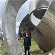 Laureando in Fisica offre ripetizioni di matematica e fisica per ragazzi delle medie e del liceo