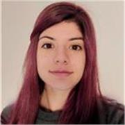Offro lezioni di tutte le materie (tranne tedesco e francese). Sono automunita e disponibile anche per aiutare in casa