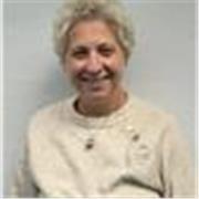 Professeur de FLE, préparation DELF/ DALF, TCF, et 
professeur anglais AO/ B2. 