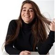 Profesora titulada en Magisterio Infantil. Imparto clases de forma presencial y online.