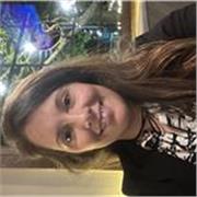 Profesora de Comunicacion imparte clases a jovenes y adultos de todo el pais