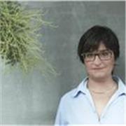 Profesora de Inglés con formación y experiencia. Especialista en preparación de Cambridge First Certificate. 