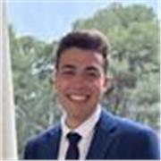 Estudiante de medicina con capacidad y vocación para enseñar cualquier materia pero especialmente del ámbito de las ciencias. 