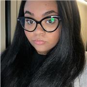 Studentessa del 5 liceo linguistico. Offro lezioni di inglese a studenti delle medie e superiori