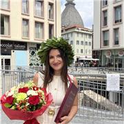 Offro ripetizioni individuali di inglese e spagnolo. Le lezioni possono essere online o in provincia di LE, per adulti e bambini.