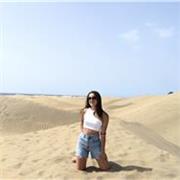 Busco ayudar a niños pequeños y brindar por sus necesidades