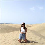 Busco ayudar a niños pequeños y brindar por sus necesidades