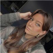 Profesora particular de matemáticas, estudiante de Ingeniería Matemática, con experiencia y pasión por enseñar.