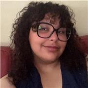 Prof particulière qui aide apprendre en s’amusant !