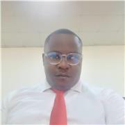 I am a rigorous and supportive French teacher, passionate about the language and teaching, aimed at adults and teens.