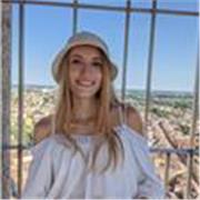 Ciao, sono una ragazza laureata in Design degli interni al Politecnico di Milano, mi rendo disponibile per qualunque materia con un particolare focus sul disegno tecnico