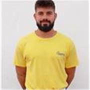 Maestro de Educación Primaria generalista para todos los niveles educativos especialista en Educación Física y Educación Especial.