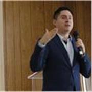 Maestro de oratoria y apoyo para hablar en publico ya sea en un evento o exposición