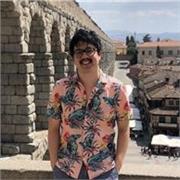 Profesor particular de inglés con 3 años de experiencia, sobre todo con niños, ofrece clases tanto presenciales como remotas