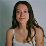 Sono una laureanda in Lettere Moderne, ho 22 anni e ho già esperienza di ripetizioni e aiuto compiti
