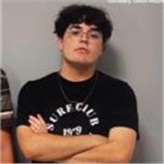 Alumno experimentado en el estudio para la obtención de títulos y preparación para exámenes de acceso. (PAU de letras)