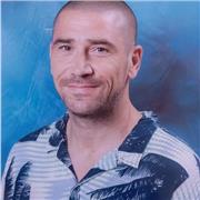Professeur particulier pour des cours de mathématiques à des élèves d'école élémentaire, collégiens, lycéens