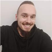 Bonjour je m'appelle Valentin j'ai 27 ans, je suis coach sportif ayant fait des études en STAPS et en BPJEPS AF je peux t'aider pour plusieurs matières 🤟😉