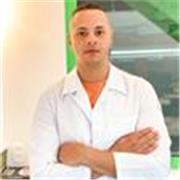 Professor - Português, Inglês, Geografia para alunos com idade entre 7 e 11 anos