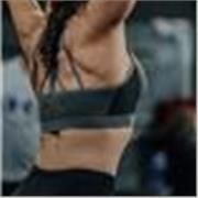 Sei alla ricerca di un Personal Trainer?Sono Mary, sono qui per aiutarti. Possiamo allenarci in presenza oppure online. Ti aspetto