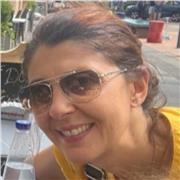 Insegnante di letteratura e storia impartisce lezioni di storia istituti tecnici, professionali e licei