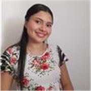 Profesora imparte clases de Lenguaje, Inglés, Ciencias Sociales y Ciencias Naturales a niños de todas las edades