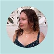 Profesora de asignaturas de letras de todos los niveles.(primaria a bachiller). Profesora de formación superior del ámbito social