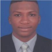 Profesor de inglés imparte clases a niños de todas las edades