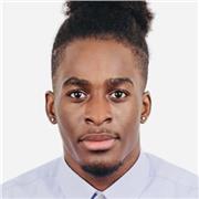 Profesor trilingüe con nivel avanzado de inglés, español y chino