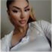 I would describe myself as a friendly, patient and detail-oriented makeup artist who is passionate about helping others.