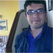 Profesor online con conocimientos amplios de historia, geografía, ciencias políticas y relaciones internacionales