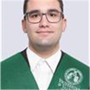 Estudiante con habilidades para impartir clases de inglés a cualquier nivel. Estaré encantado de poder ayudarte a mejorar.