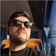 Soy un profesor titulado tanto en ingles como español y tengo mucha experiencia dando clases presencial como en linea