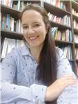 Profesora especializada en Literatura Infantil y Juvenil, coordino talleres de lectura y escritura y ofrezco apoyo escolar