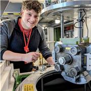 Experienced Chemistry Tutor | Highers, GCSE & A-Level | Master's Student