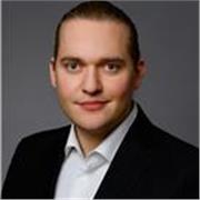 Junger Mathematik-Nachhilfelehrer für alle Schüler und Studenten (Höhere Mathematik) 