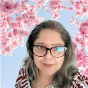 Warm, engaging British Curriculum tutor for curious chilldren.