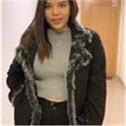 Actualmente en tercero de carrera de ADE, lo realizo a distancia y trabajo en una multinacional 