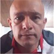 Entrenador de natacion:Sesiones de entrenamiento para asumir retos en la natación competitiva