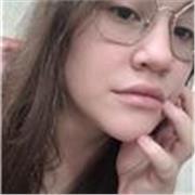 Offro lezioni di spagnolo online.  Essendo la mia lingua madre, ho molte conoscenze, quindi se stai cercando di impararla, sono la
