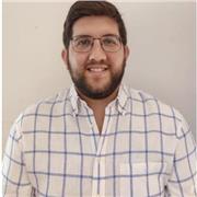 Profesor de Geografía e Historia imparte clases a todos los niveles de apoyo y refuerzo. En primaria con todas las asignaturas y en ESO y Bachillerato de geografía, historia, historia del arte y filosofía